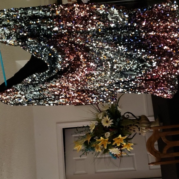 Party Dress - Picture 2 of 4